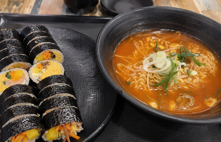Myeonghwadang gimbap budget solo meal in Myeongdong
