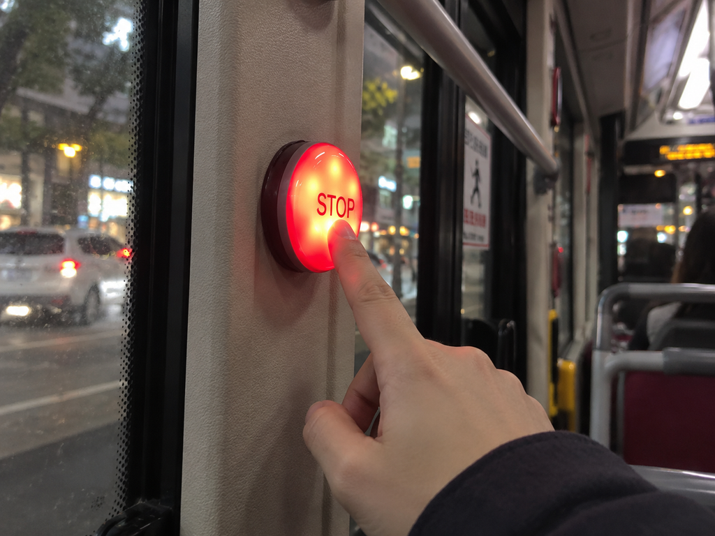 Korean public transportation etiquette for subway bus and KTX travelers
